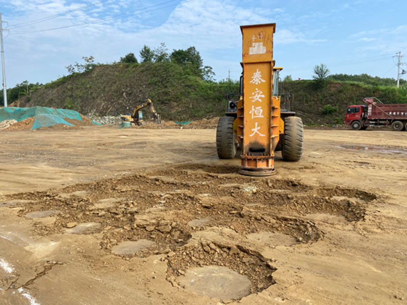 鏟車液壓夯實機